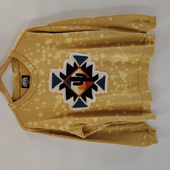 One24 Rags Western Graphic Crew neck Size Medium Bleach Dyed Yellow - Picture 1 of 4